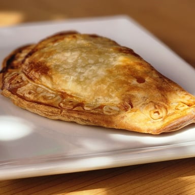 Empanada de Pollo y puerro